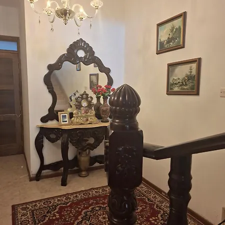 בית אירוח Basic Double Bedroom Private Bathroom Close To Malta Airport *