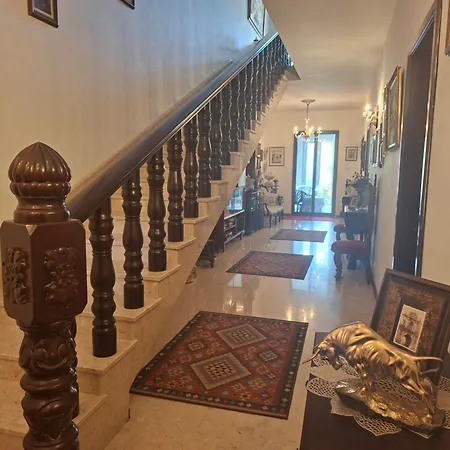 בית אירוח Basic Double Bedroom Private Bathroom Close To Malta Airport Gudja