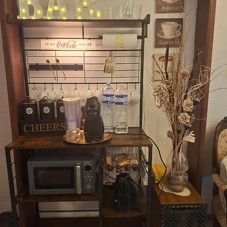 בית אירוח Basic Double Bedroom Private Bathroom Close To Malta Airport
